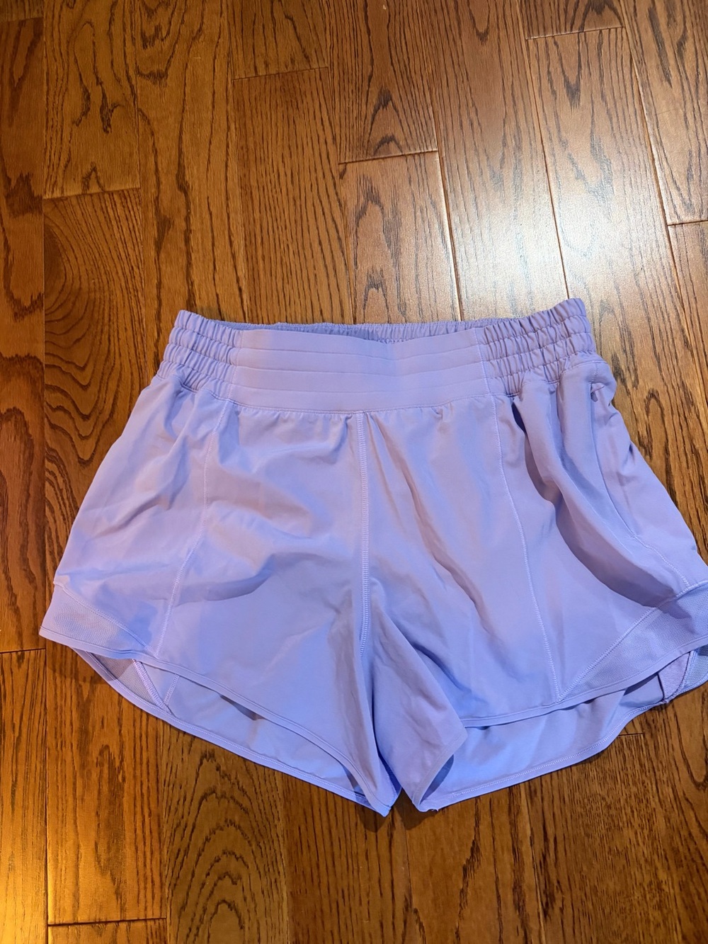 lululemon athletica hotty hot shorts 4”
